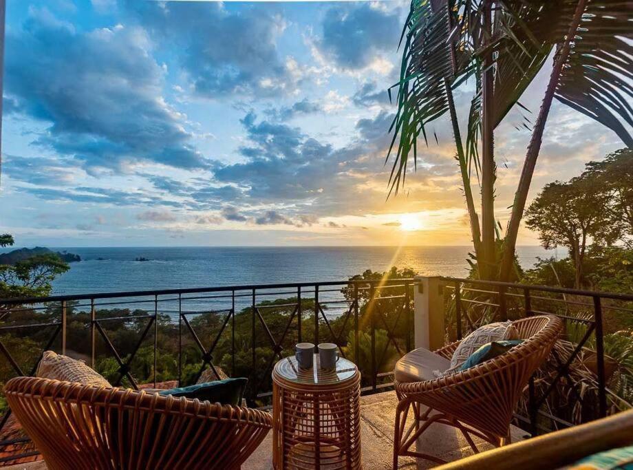 Villa Amor Del Mar With Breathtaking View Of Ocean & Jungle Dominical Buitenkant foto