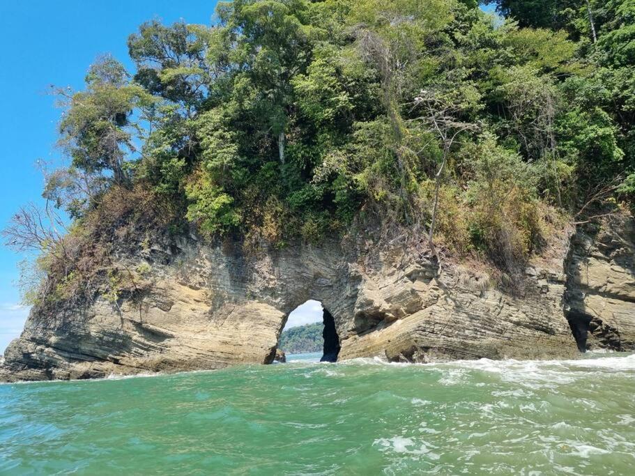 Villa Amor Del Mar With Breathtaking View Of Ocean & Jungle Dominical Buitenkant foto